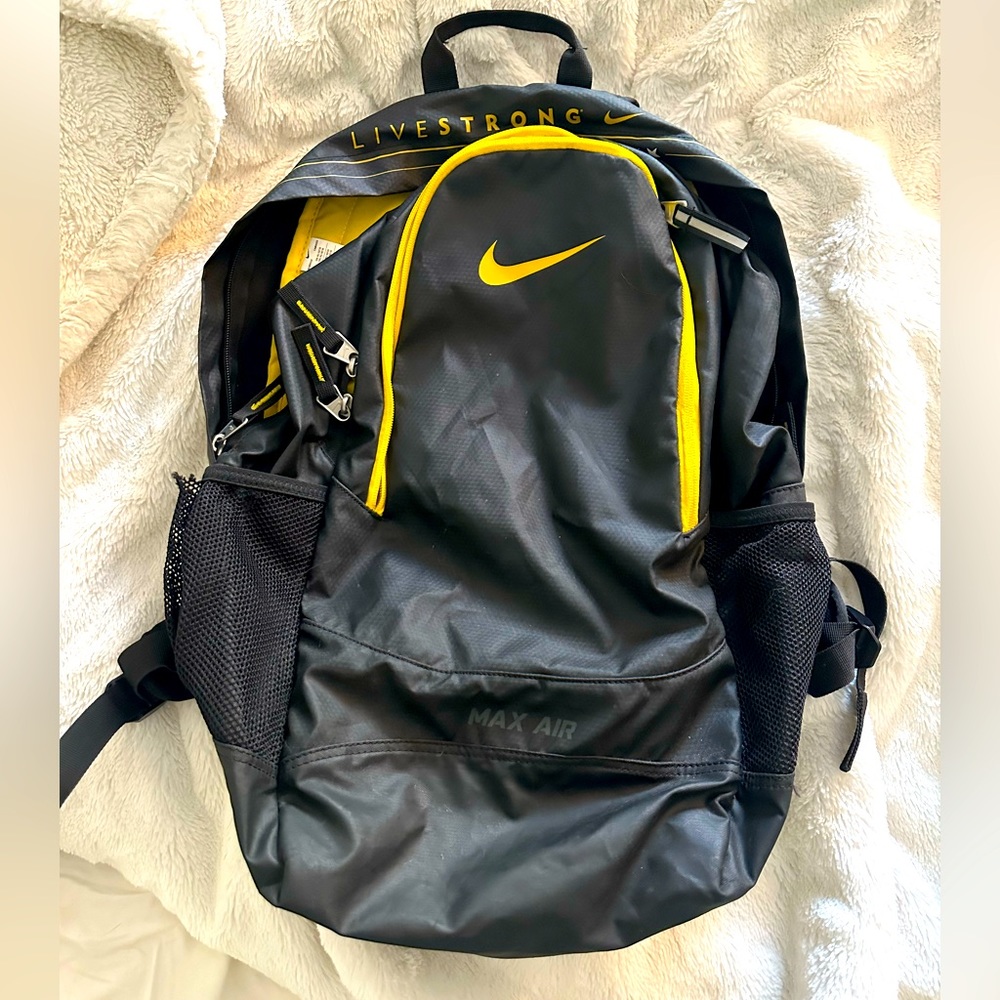 Nike Max Air Livestrong backpack